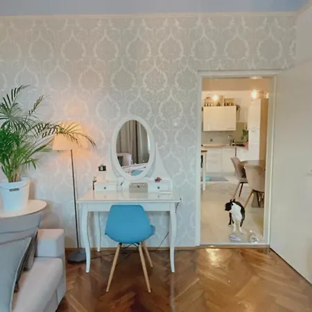 With Spacious Terrace Floramy Apartmán *